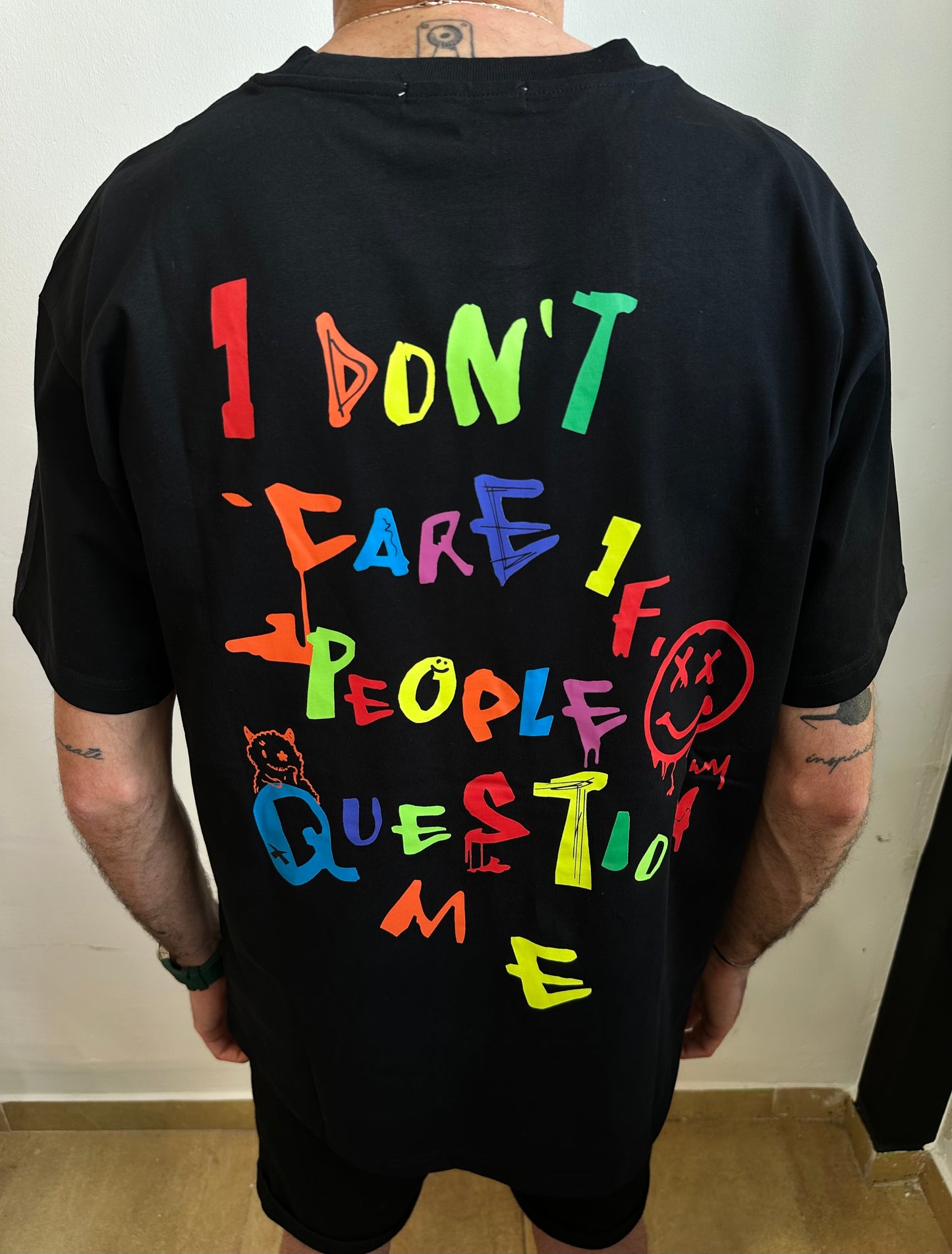 Camiseta Negra Oversize