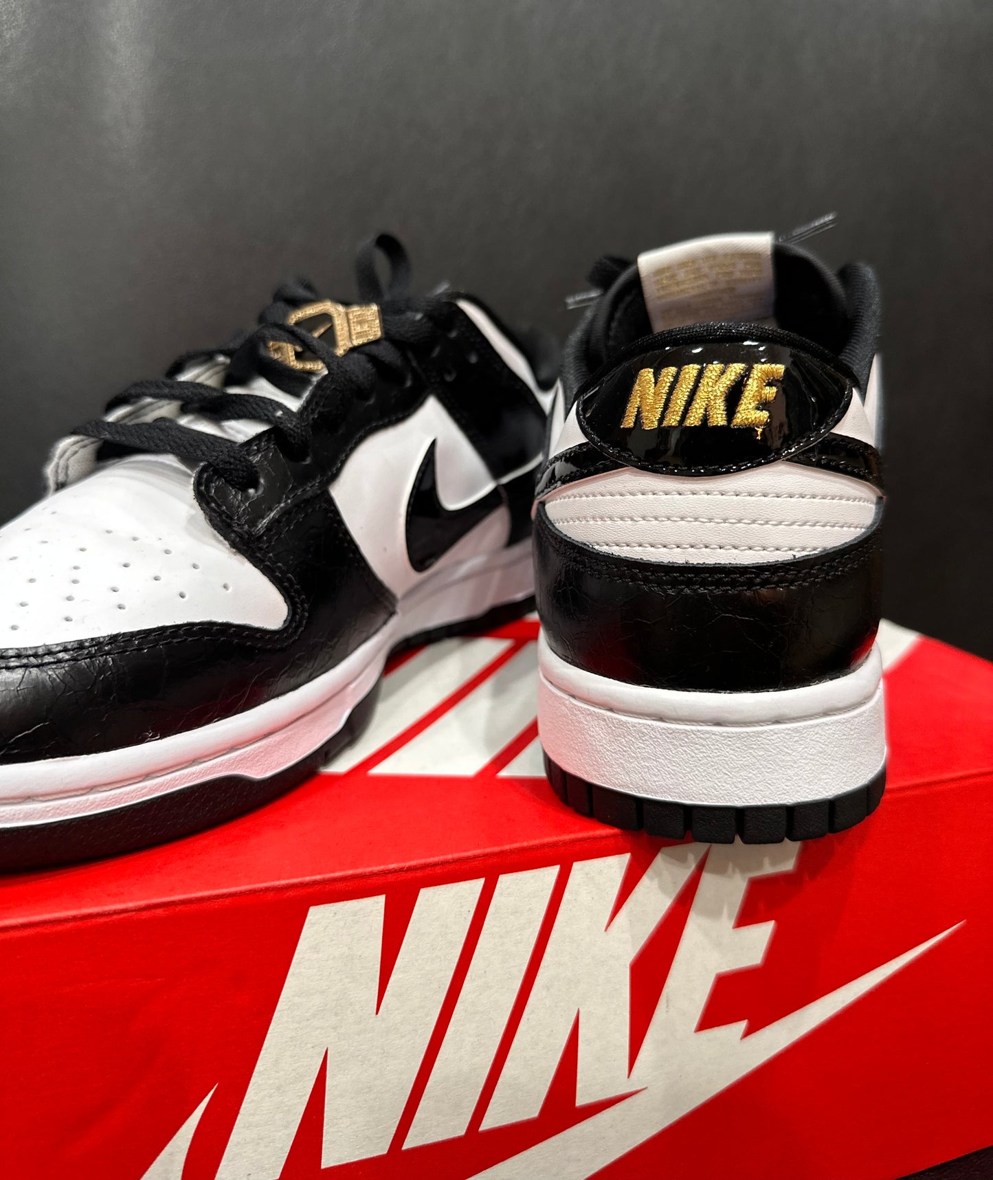 Nike Dunk Low Retro